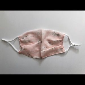 WASHABLE AND REUSABLE FACE MASK